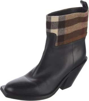 Burberry - Image 2