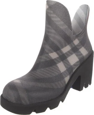 Burberry - Image 2
