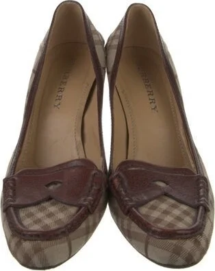 Burberry - Image 2