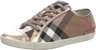Burberry - Image 2