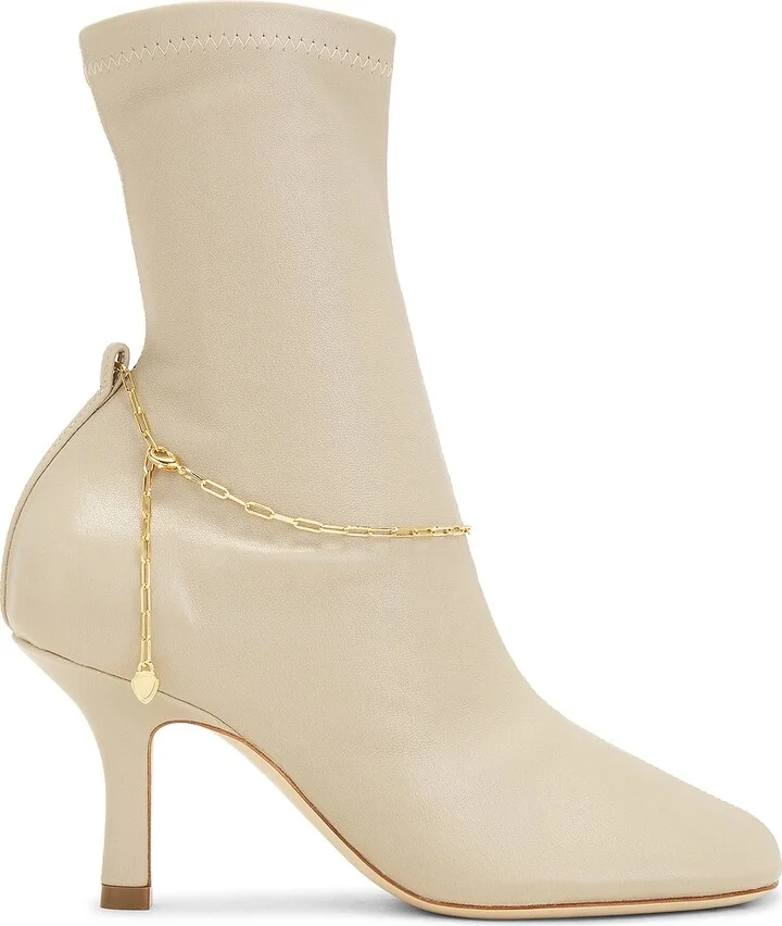 Burberry Ankle Boot in Cream