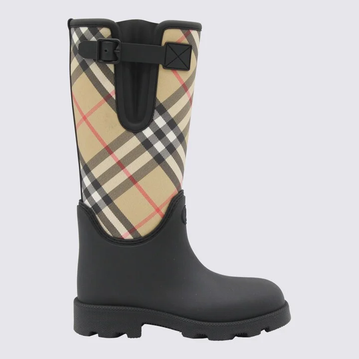 Burberry Beige And Black Boots