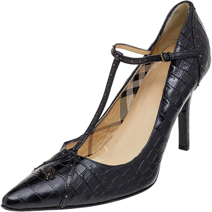 Burberry Black Croc Embossed Leather Pumps Size 40