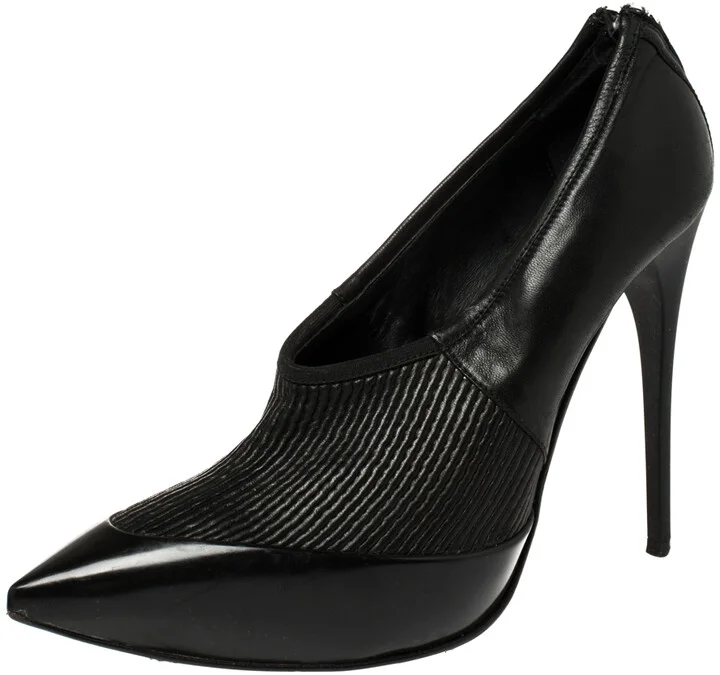 Burberry Black Leather Prorsum High Cut Booties Size 40.5