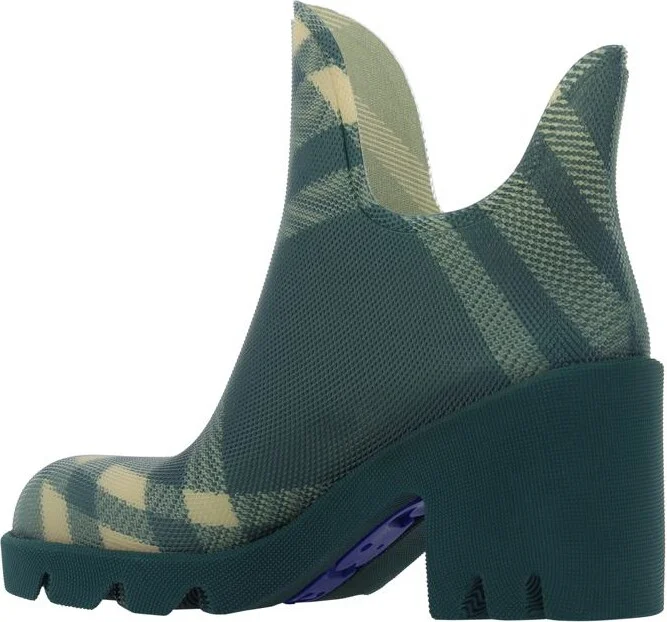 Burberry Boots - Image 3