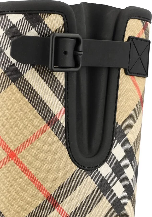 Burberry Boots - Image 4
