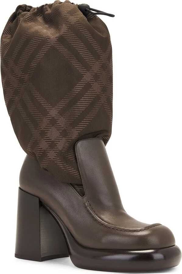 Burberry Calf Boot in Black - Image 2