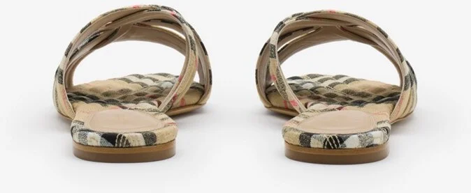 Burberry Check Cabana Slides Size: 35 - Image 4
