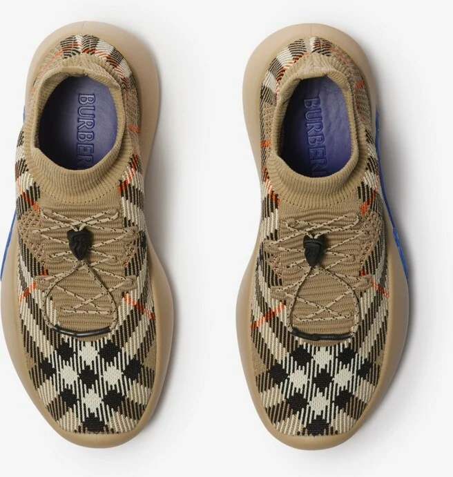 Burberry Check Knit Neptune Sneakers Size: 35 - Image 5