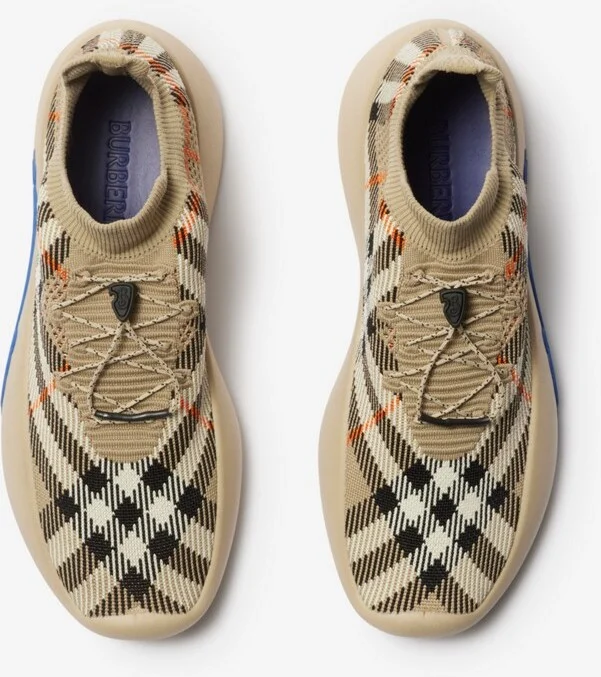Burberry Check Knit Neptune Sneakers Size: 40 - Image 5