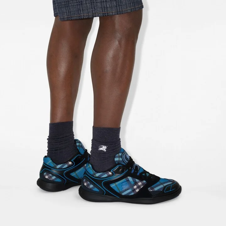 Burberry Check Matrix Sport Sneakers Size: 40 - Image 2
