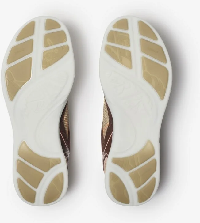 Burberry Check Matrix Sport Sneakers Size: 40 - Image 6