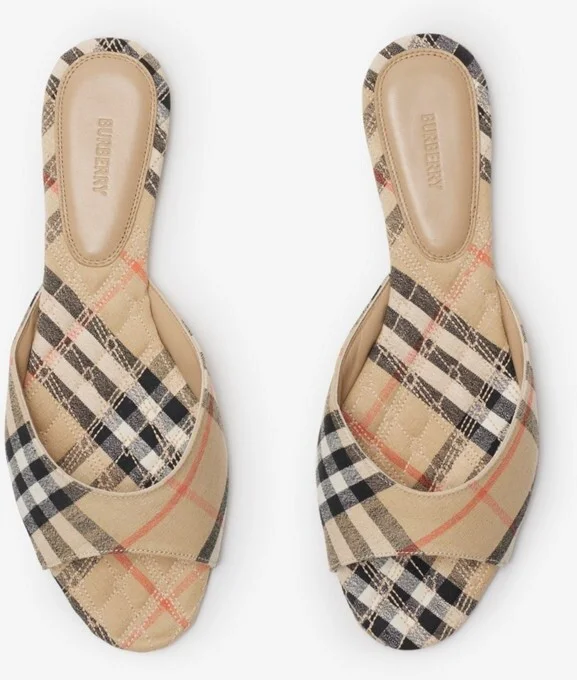 Burberry Check Mews Slides Size: 36 - Image 5