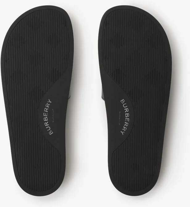 Burberry Check Slides Size: 40 - Image 6