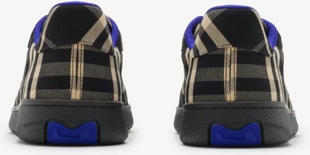 Burberry Check Terrace Sneakers Size: 35 - Image 4