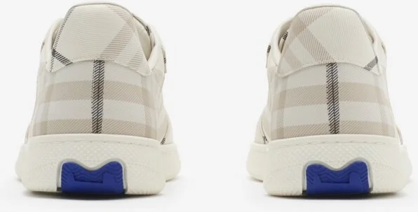 Burberry Check Terrace Sneakers Size: 35 - Image 4