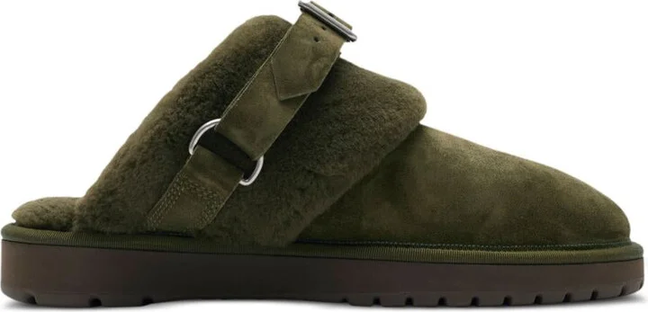 Burberry Chubby Low Shoes