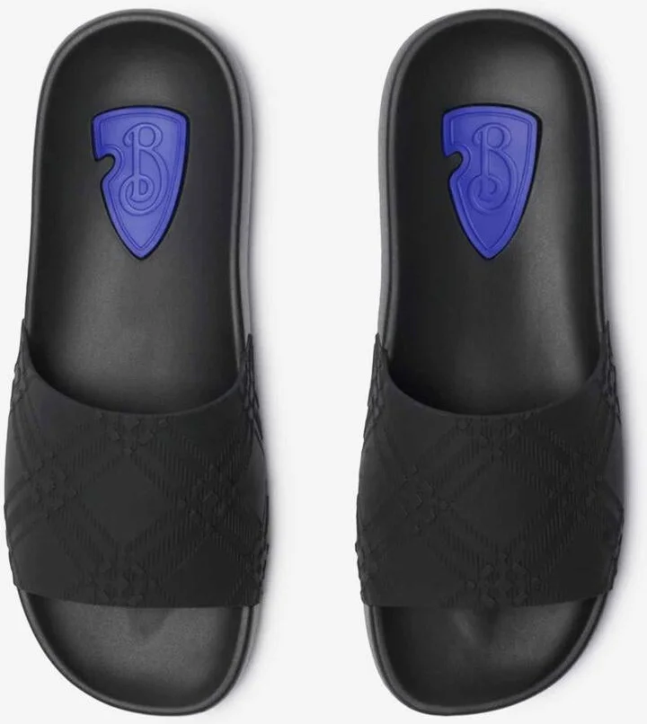 Burberry Dive Checkered Sandals - Image 5
