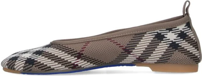 Burberry Flat Shoes - Image 3
