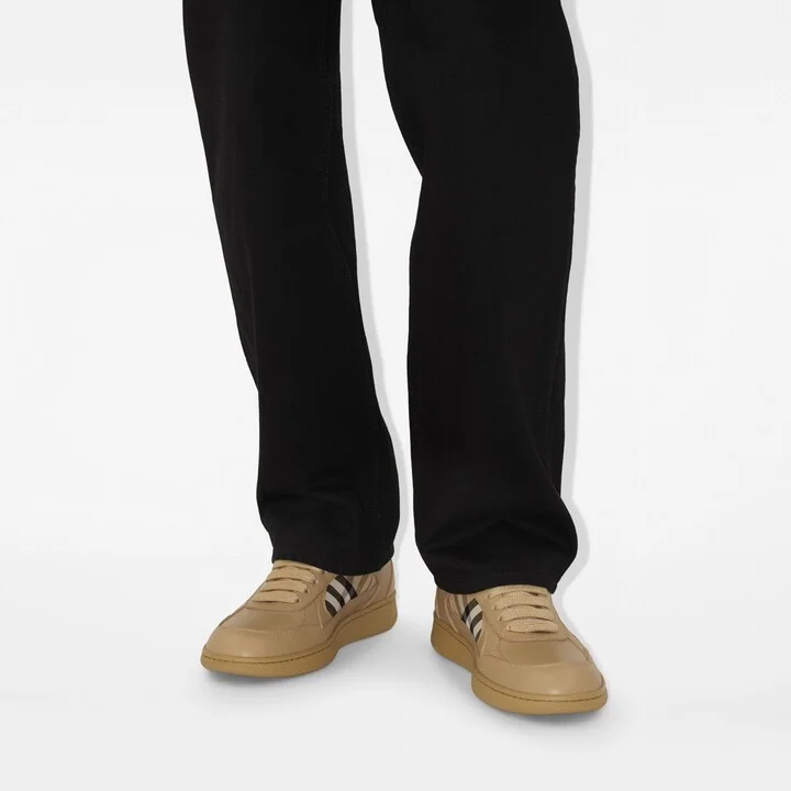 Burberry Leather and Check Terrace Sneakers​ Size: 40 - Image 2