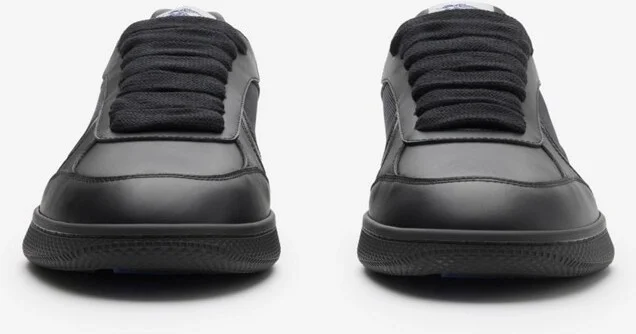 Burberry Leather and Check Terrace Sneakers​ Size: 40 - Image 2
