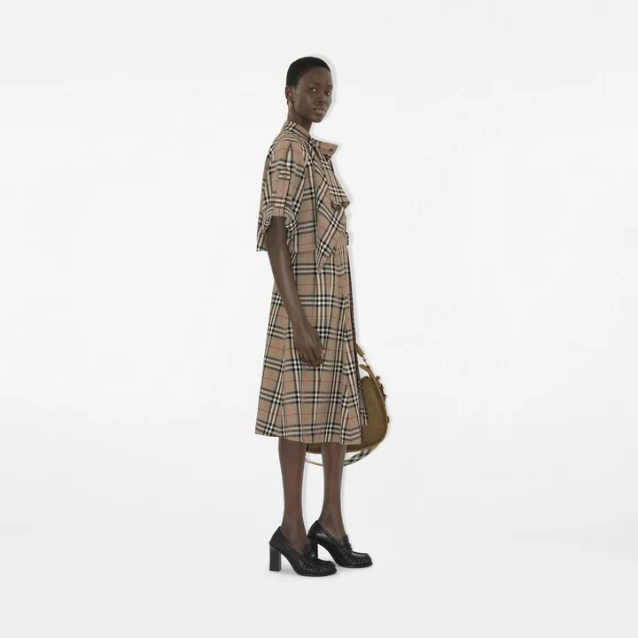Burberry Leather Cadet Heeled Loafers Size: 35 - Image 2