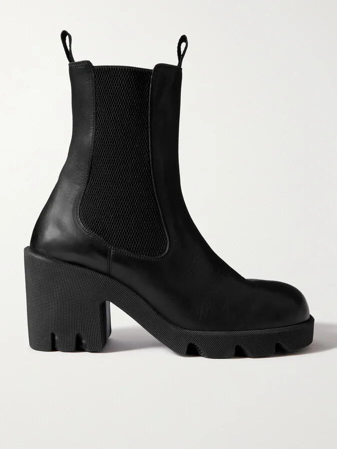 Burberry - Leather Chelsea Boots - Black