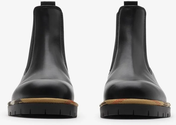 Burberry Leather Gravel Chelsea Boots​ Size: 35 - Image 3