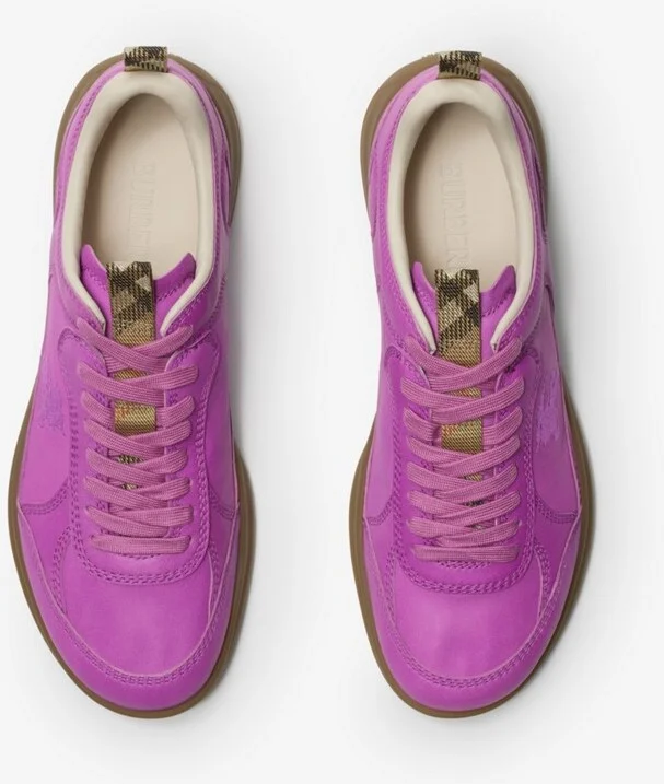 Burberry Leather Matrix Sneakers Size: 42 - Image 5