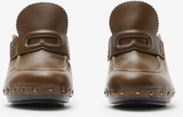 Burberry Leather Potter Clogs Size: 35 - Image 3