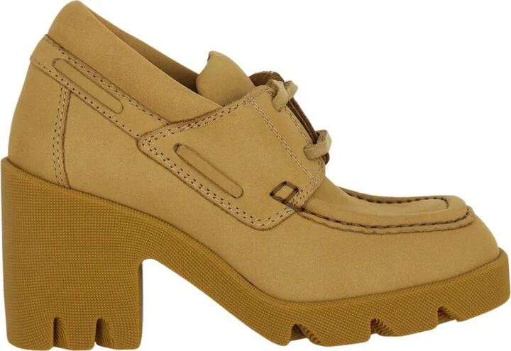 Burberry Leather Pump - Image 2