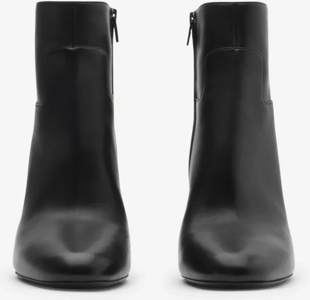 Burberry Leather Trinket Ankle Boots​ Size: 35 - Image 3
