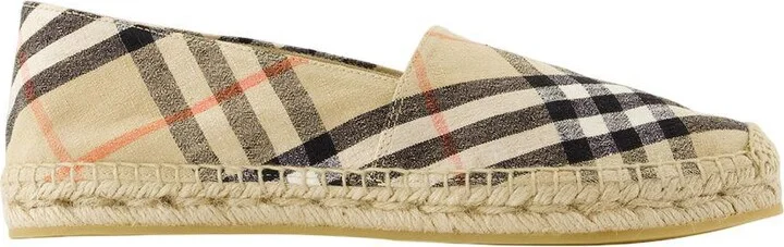 Burberry Lf Mews Espadrilles
