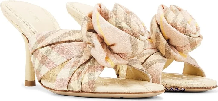 Burberry Mews Rose Sandal in Cream - Image 2
