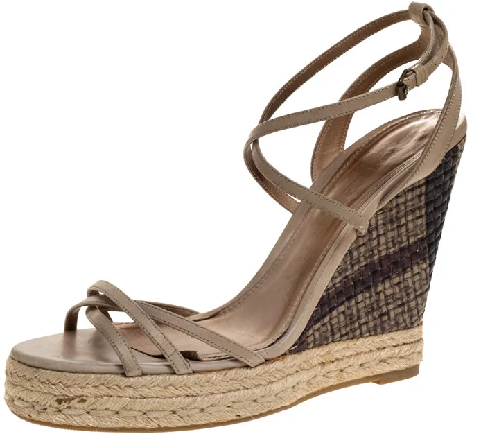 Burberry Pale Green Strappy Leather Woven Wedge Espadrille Sandals Size 39