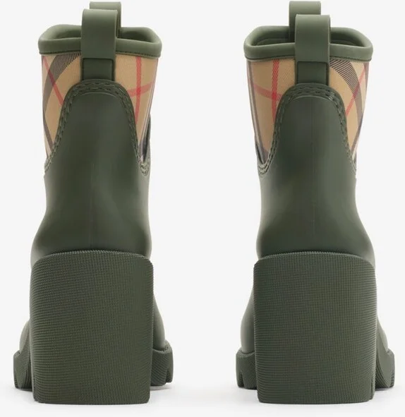 Burberry Rubber Marsh Stamp Heeled Low Boots​ Size: 35 - Image 4