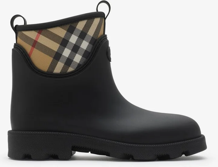 Burberry Rubber Marsh Stamp Low Boots​ Size: 41