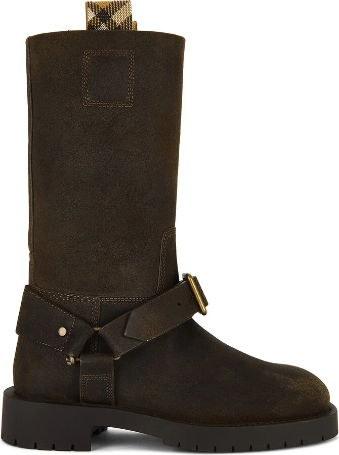 Burberry Saddle Boot in Chocolate