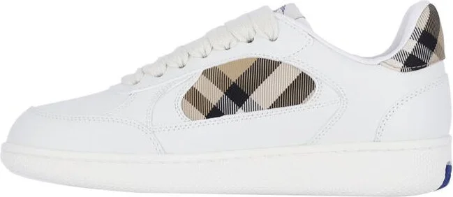 Burberry Sneakers - Image 3