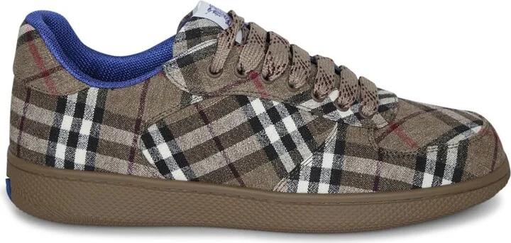 Burberry Sneakers