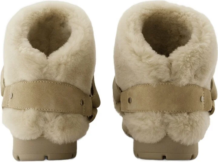 Burberry Snug Boots - Image 8