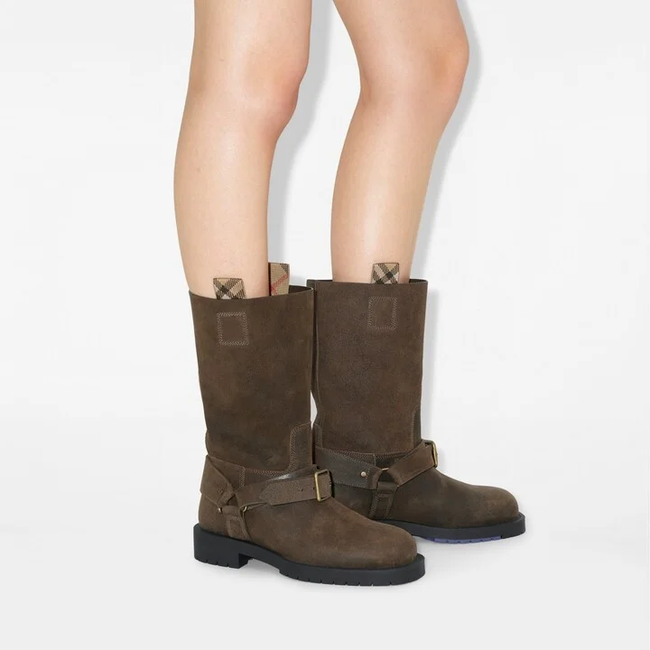Burberry Suede Soft Saddle Low Boots​ Size: 35 - Image 2