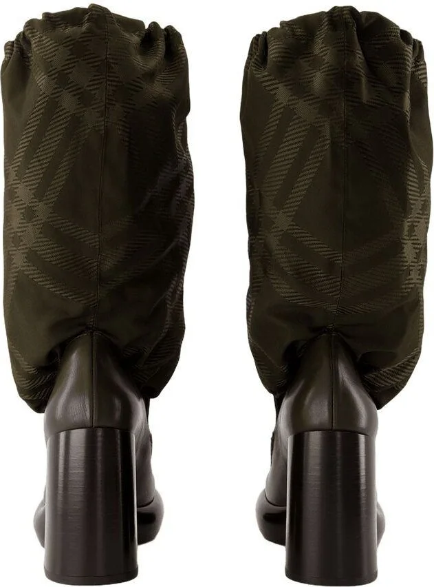 Burberry Wedge 95 Boots - Image 3