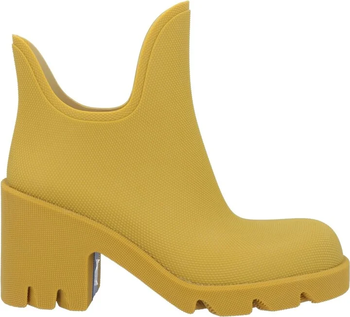 Burberry Woman Ankle boots - Image 3