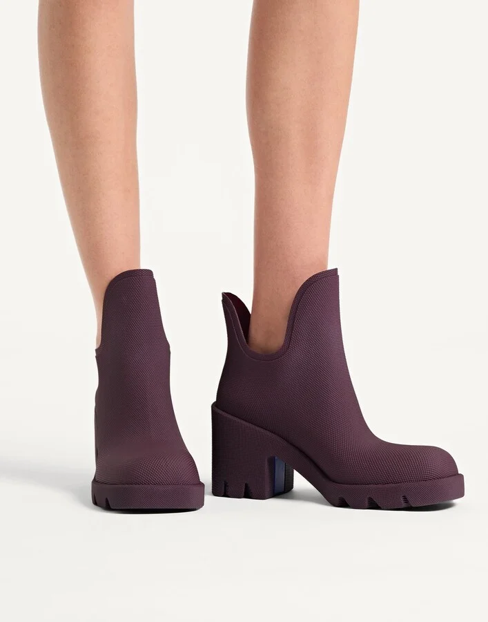 Burberry Woman Ankle boots - Image 4