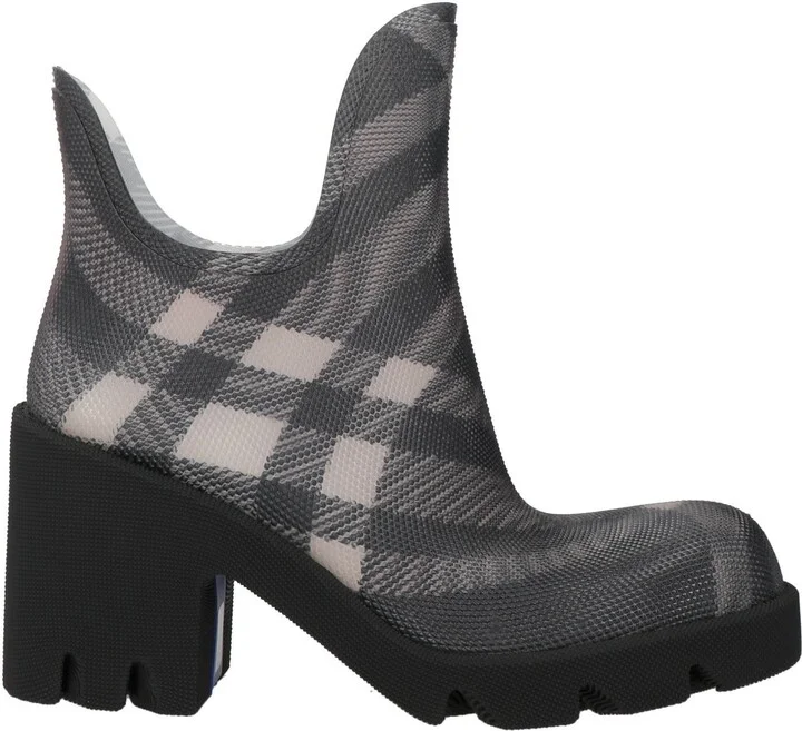 Burberry Woman Ankle boots - Image 3