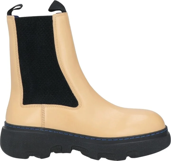 Burberry Woman Ankle boots - Image 3