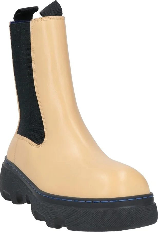 Burberry Woman Ankle boots - Image 4