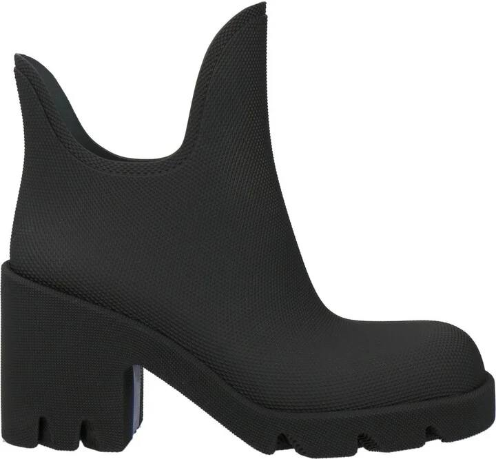 Burberry Woman Ankle boots - Image 3