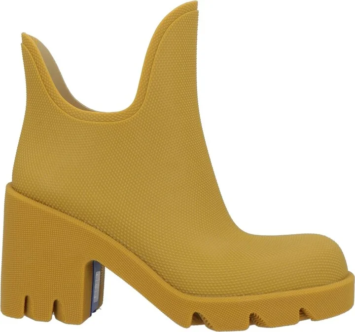 Burberry Woman Ankle boots - Image 3